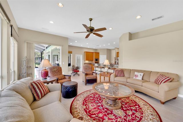 5011 E GOLF CLUB LANE, Spring Hill, FL 34609