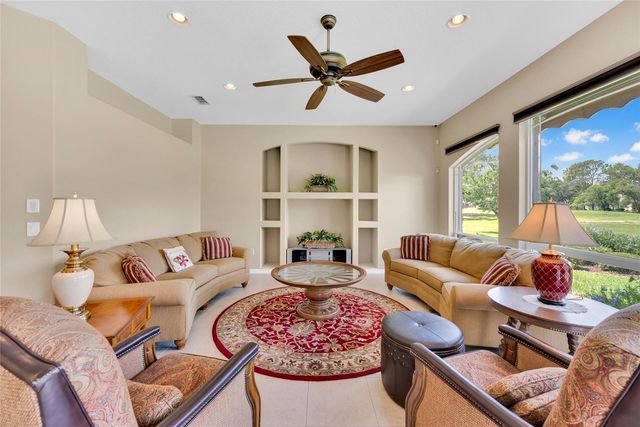 5011 E GOLF CLUB LANE, Spring Hill, FL 34609
