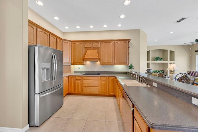 5011 E GOLF CLUB LANE, Spring Hill, FL 34609