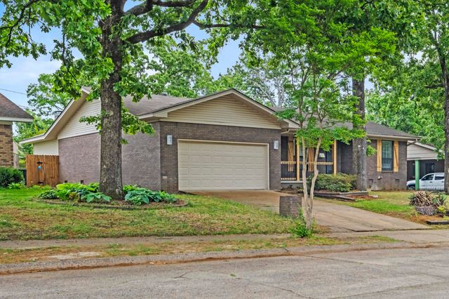 5200 Hampton, North Little Rock, AR 72116