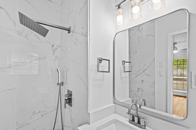 5200 Hampton, North Little Rock, AR 72116