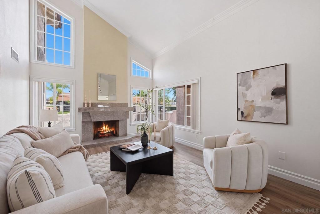 Image 1 of property listing at 5727 Avenida Circo, San Diego, CA 92124