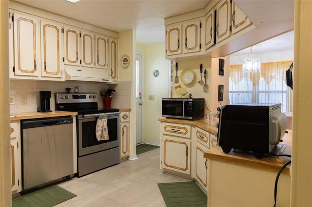 2100 KINGS HIGHWAY 969, Port Charlotte, FL 33980