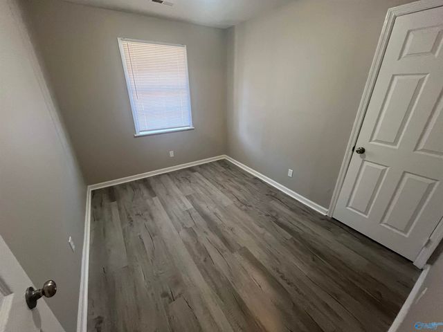 3206 Sandlin Road SW, Decatur, AL 35603