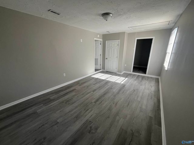 3206 Sandlin Road SW, Decatur, AL 35603