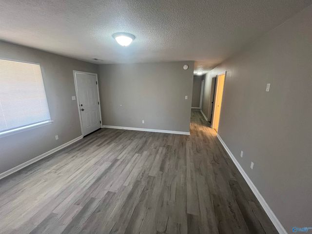 3206 Sandlin Road SW, Decatur, AL 35603