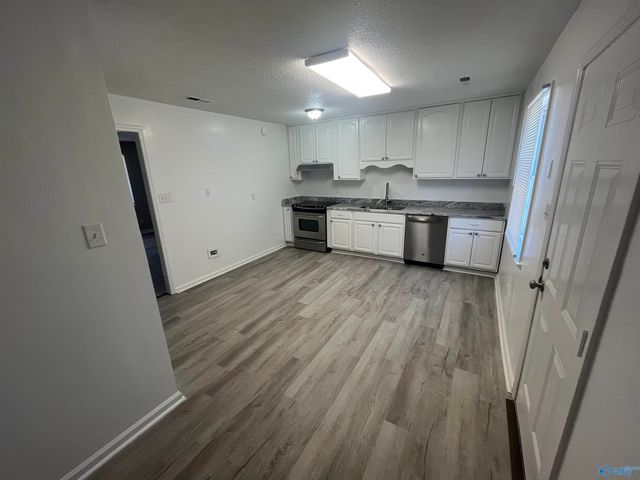 3206 Sandlin Road SW, Decatur, AL 35603