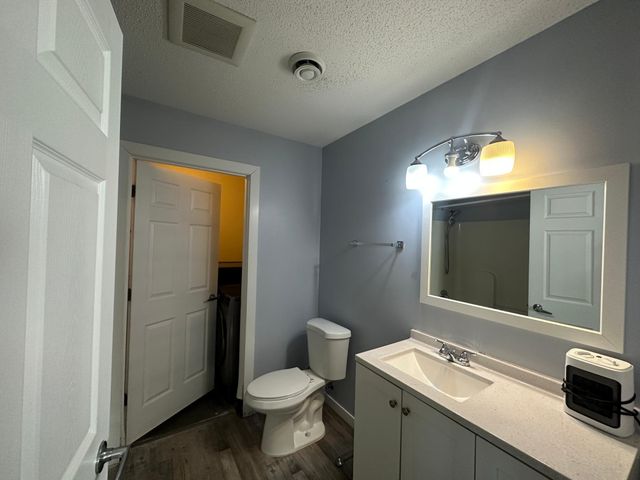 4552 Manor Brook Drive NW, Rochester, MN 55901