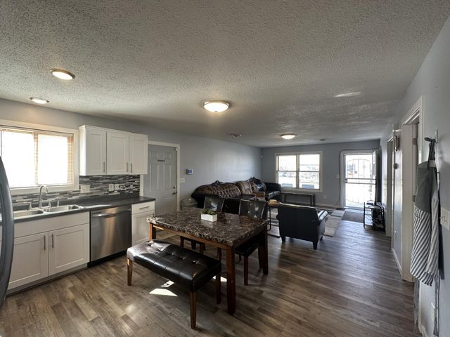 4552 Manor Brook Drive NW, Rochester, MN 55901