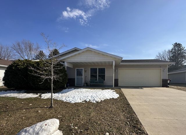4552 Manor Brook Drive NW, Rochester, MN 55901