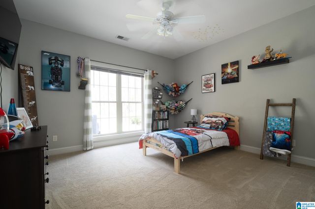 532 PARK LAKE LANE, Helena, AL 35080