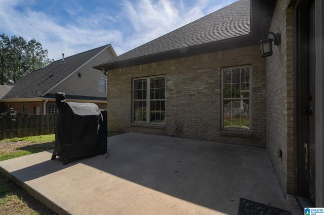 532 PARK LAKE LANE, Helena, AL 35080