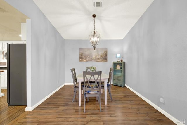 959 Matthew Ct, Fairfield, CA 94533