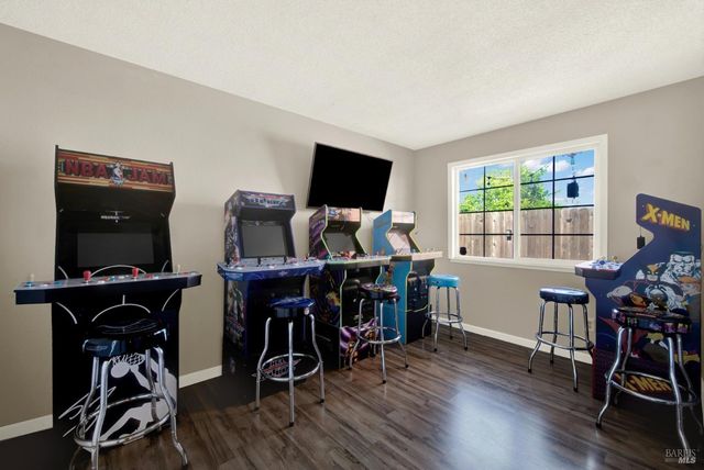 959 Matthew Ct, Fairfield, CA 94533