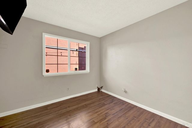 959 Matthew Ct, Fairfield, CA 94533