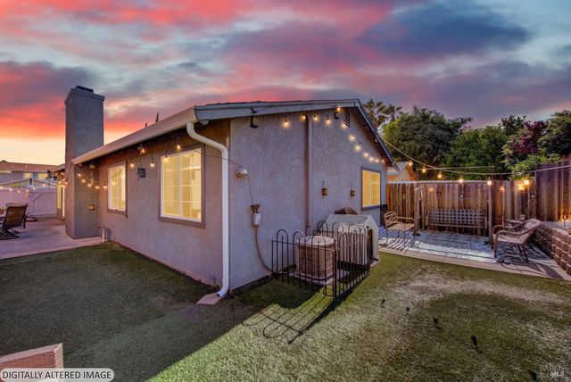 959 Matthew Ct, Fairfield, CA 94533