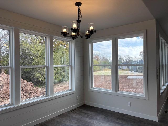 1633 FOUNDERS STREET, Neenah, WI 54956