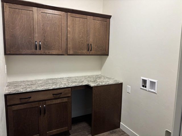 1633 FOUNDERS STREET, Neenah, WI 54956