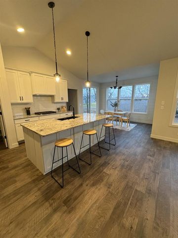 1633 FOUNDERS STREET, Neenah, WI 54956