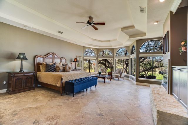 212 Florentine, Horseshoe Bay, TX 78657