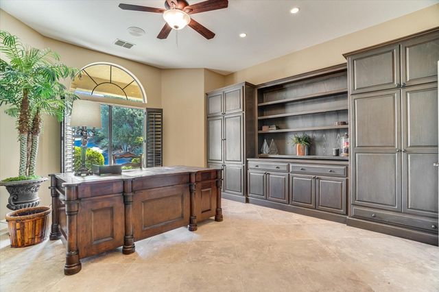 212 Florentine, Horseshoe Bay, TX 78657