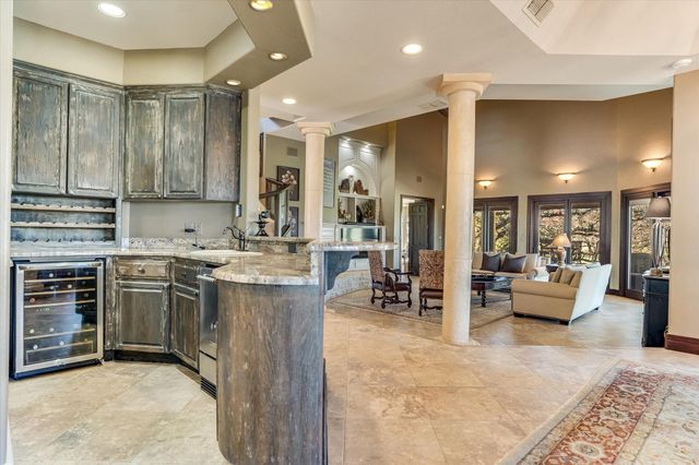 212 Florentine, Horseshoe Bay, TX 78657