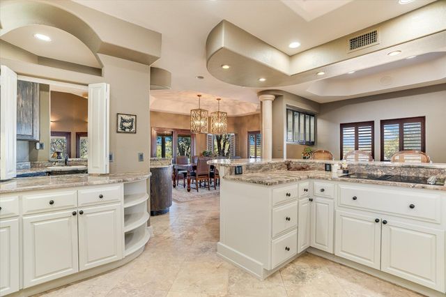 212 Florentine, Horseshoe Bay, TX 78657