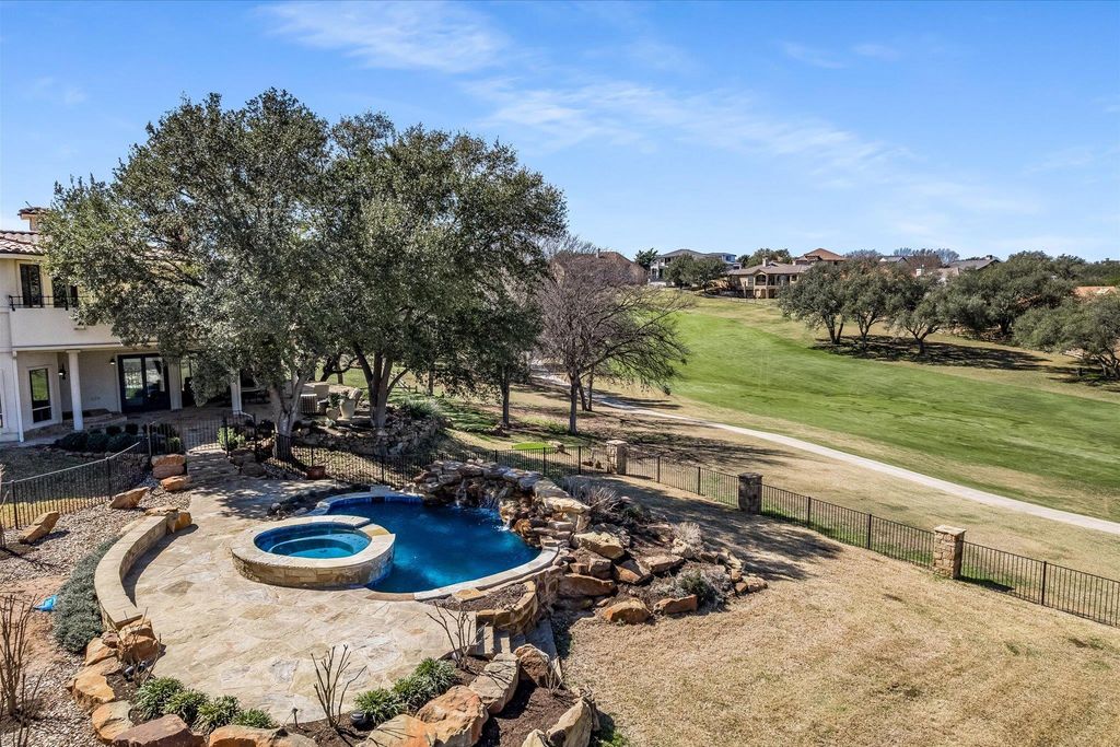 212 Florentine, Horseshoe Bay, TX 78657