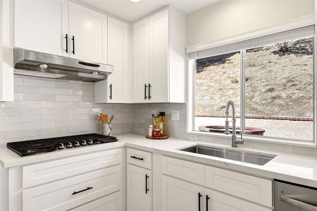 3434 Ashwood Court, Oceanside, CA 92058