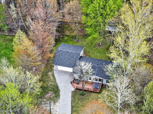4808 N Water Road, Sanford, MI 48657
