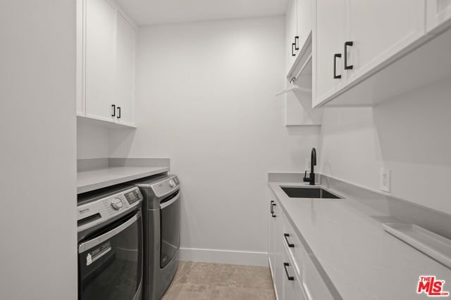 971 S Bundy Drive, Los Angeles, CA 90049