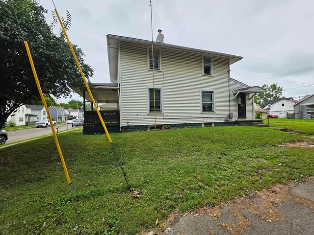 1624 Highland Avenue, Springfield, OH 45503