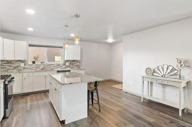 622 Cowboy Way, Canon City, CO 81212