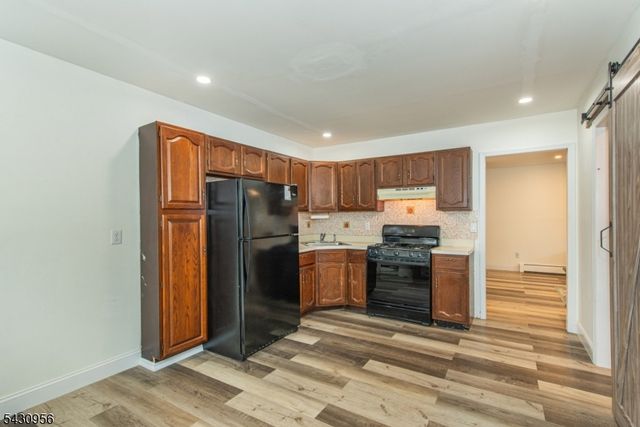 409 N 15Th St, Kenilworth Boro, NJ 07033