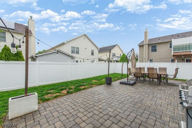 409 N 15Th St, Kenilworth Boro, NJ 07033