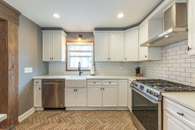 409 N 15Th St, Kenilworth Boro, NJ 07033