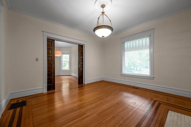 337 Transylvania Park, Lexington, KY 40508