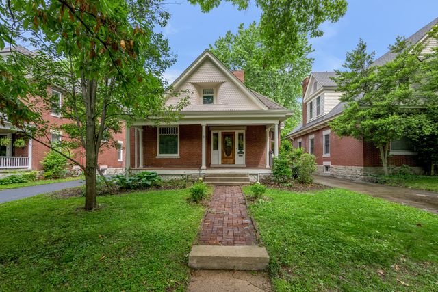 337 Transylvania Park, Lexington, KY 40508