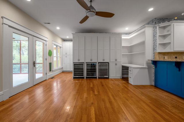 337 Transylvania Park, Lexington, KY 40508
