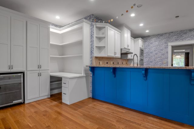 337 Transylvania Park, Lexington, KY 40508