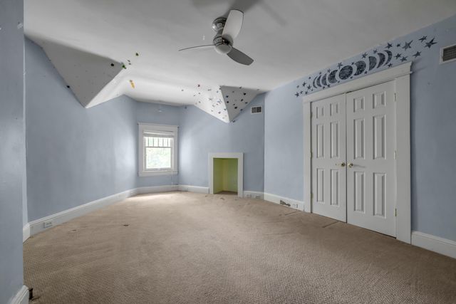 337 Transylvania Park, Lexington, KY 40508