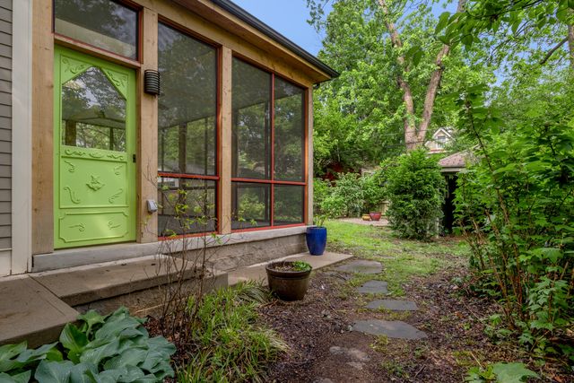 337 Transylvania Park, Lexington, KY 40508