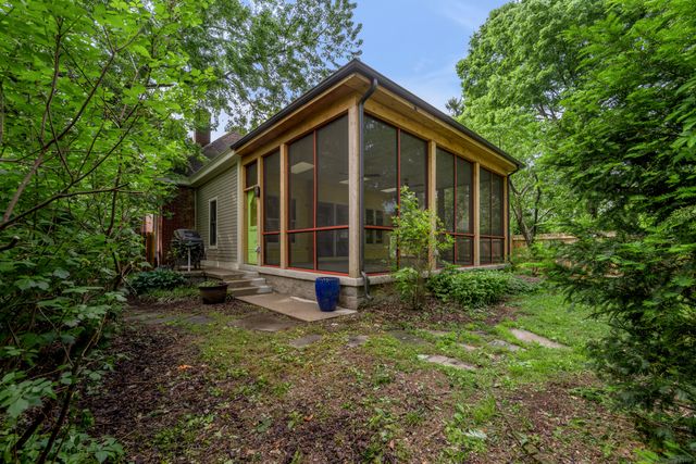 337 Transylvania Park, Lexington, KY 40508