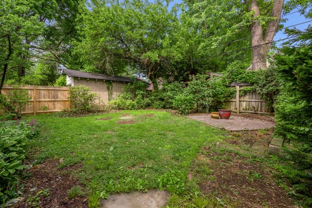 337 Transylvania Park, Lexington, KY 40508