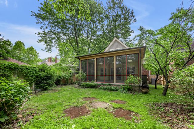 337 Transylvania Park, Lexington, KY 40508