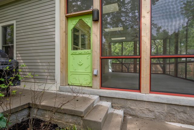 337 Transylvania Park, Lexington, KY 40508