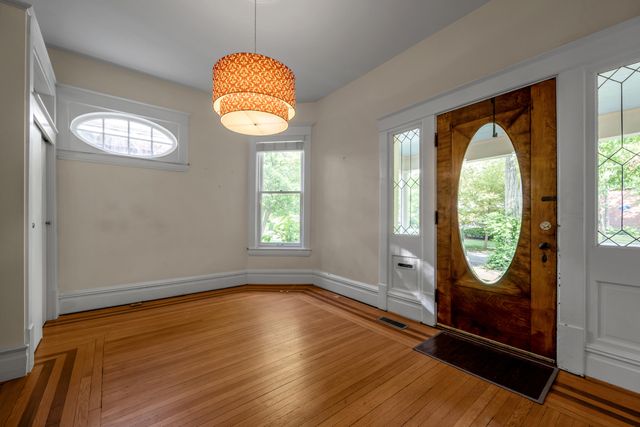 337 Transylvania Park, Lexington, KY 40508