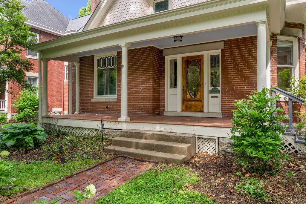 337 Transylvania Park, Lexington, KY 40508