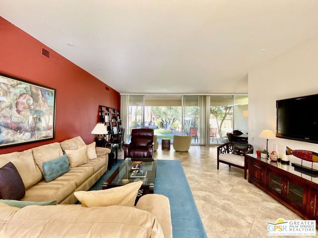 272 Desert Lakes Drive, Palm Springs, CA 92264