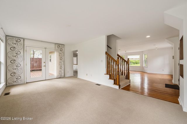 414 Wood Rd, Louisville, KY 40222